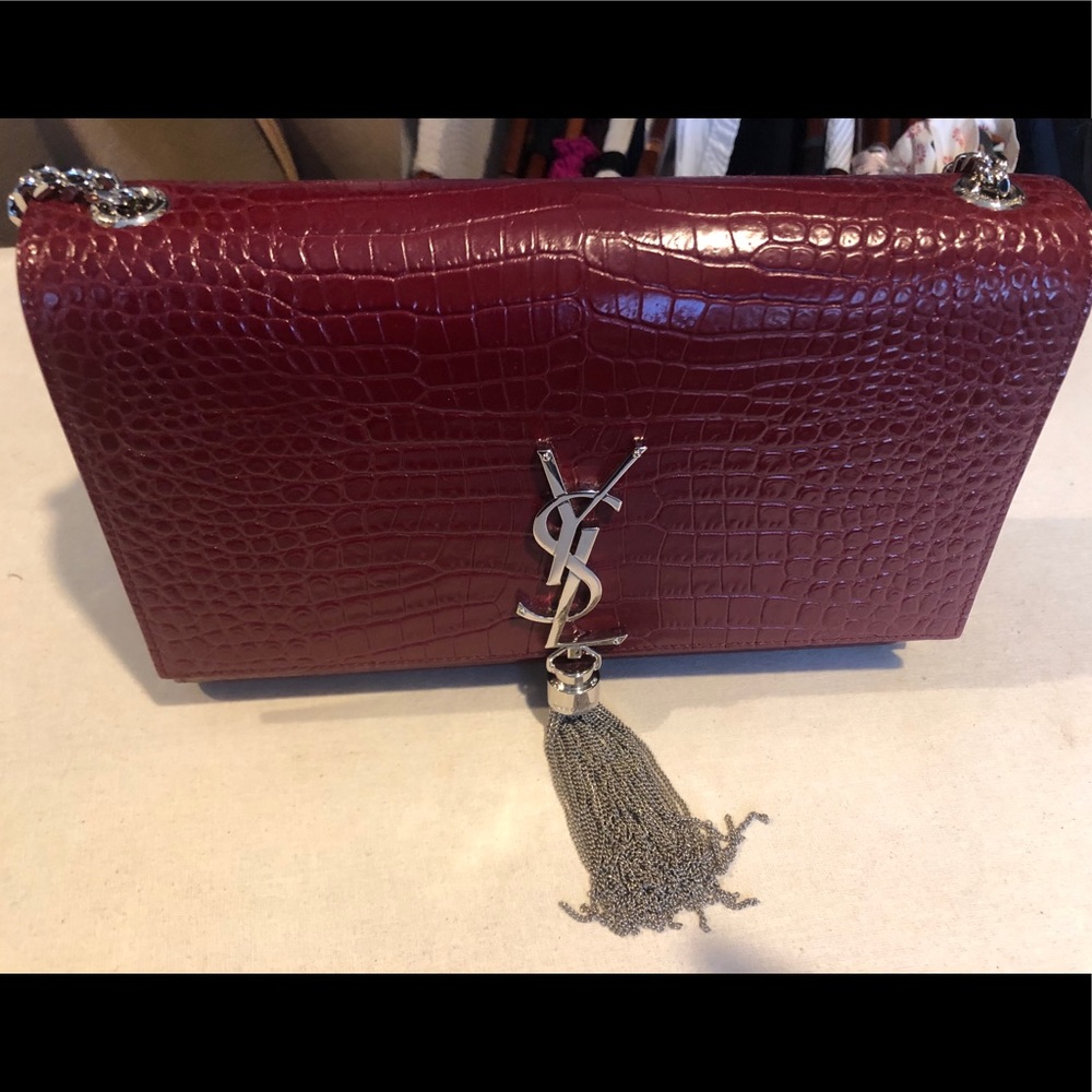 💯 Authentic brand new YSL envelope bag